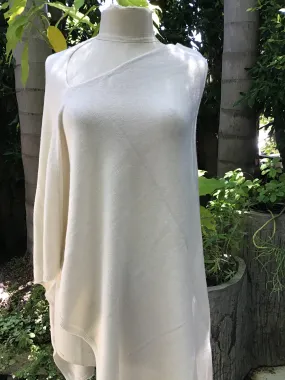 100% Cashmere Poncho / Ivory Color
