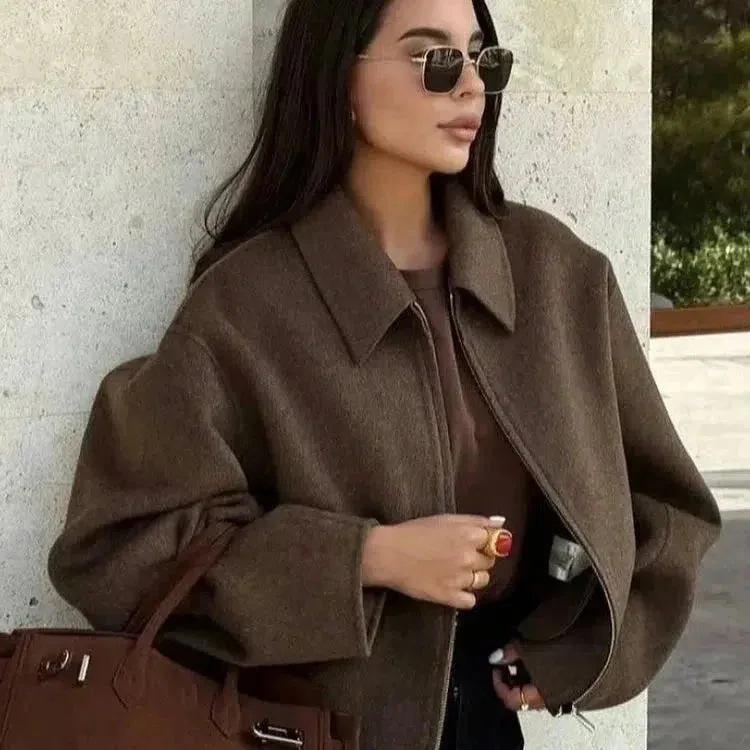 Fanchon – Functional pockets – Woolen coat