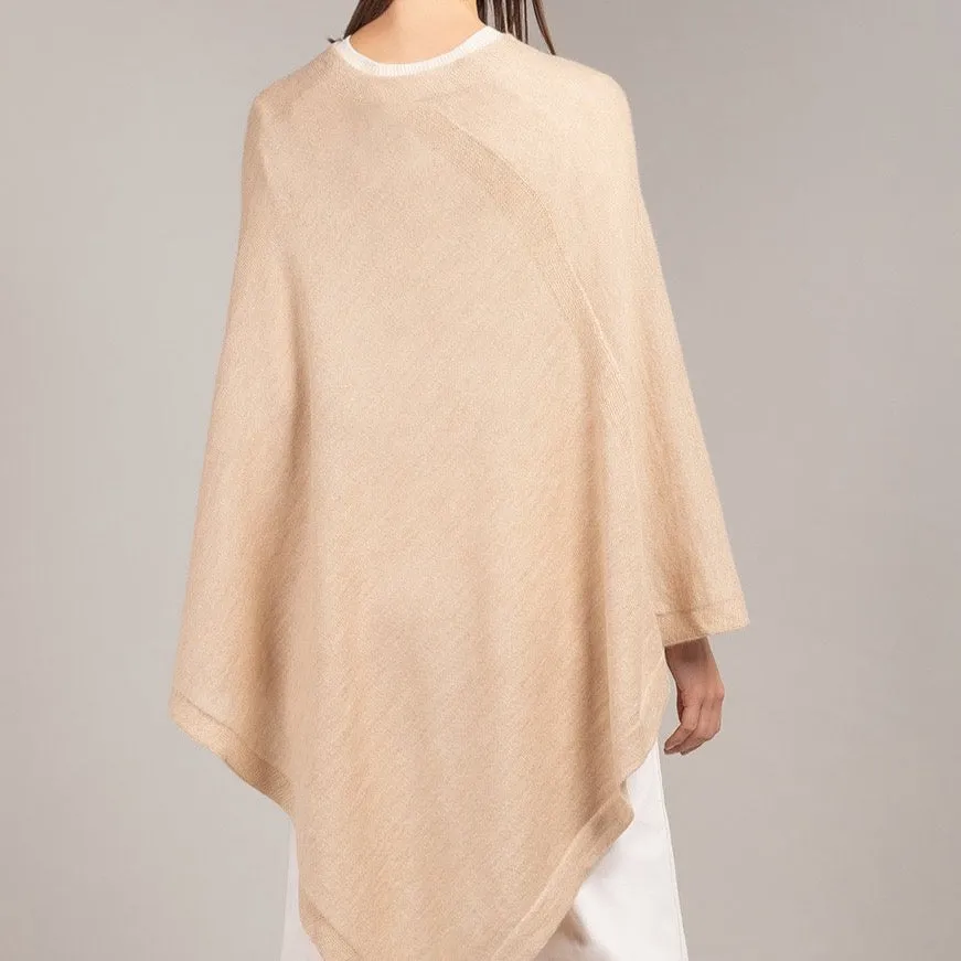 Kuna Almendra Poncho