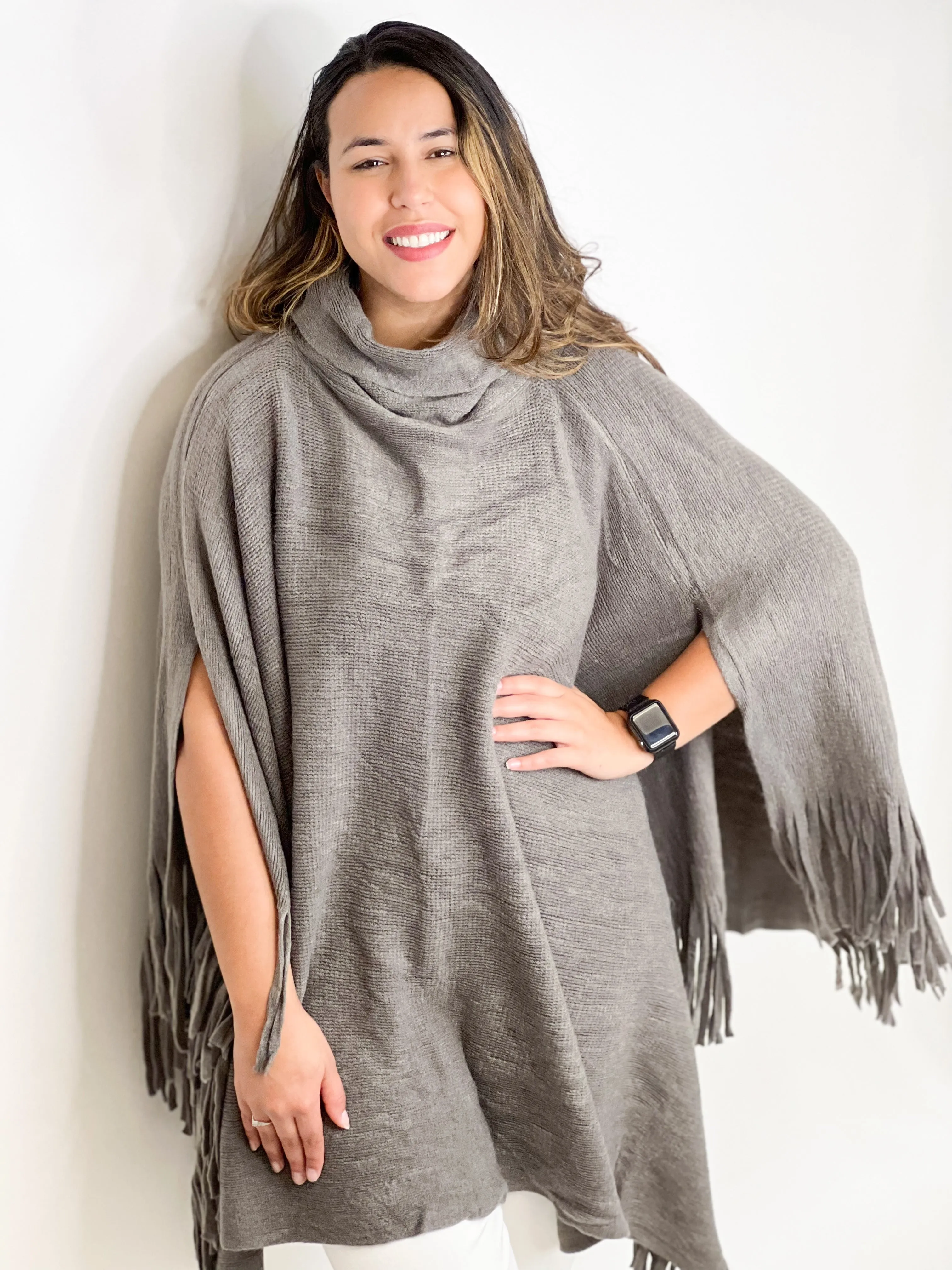 #N565 FRINGE FORWARD PONCHO