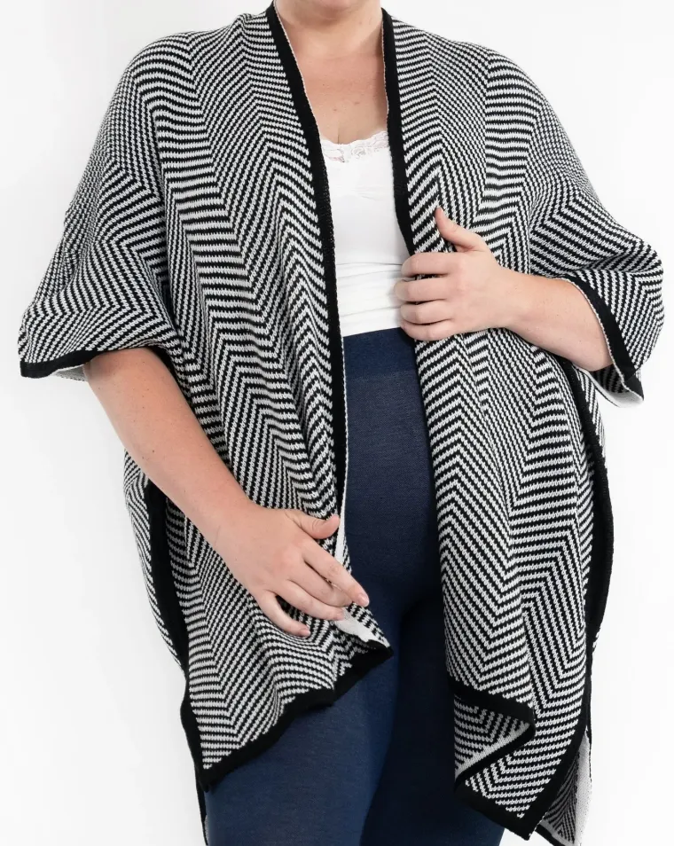 #N571 CLASSIC DERBY PONCHO